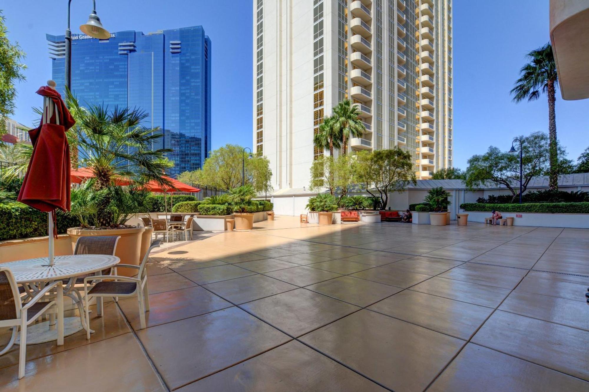 Mgm Signature-28-820 1Br 2Ba F1 Pits View Balcony Las Vegas Exterior foto